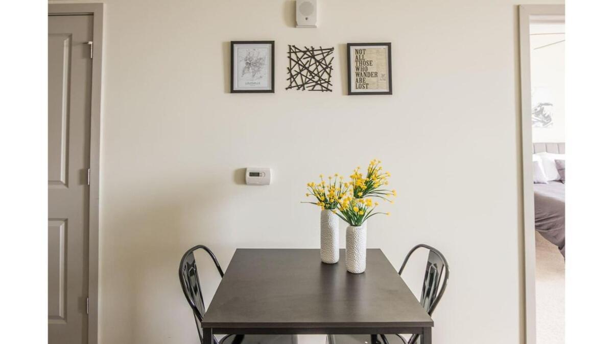 Stunning Nulu 1Br Cozysuites 03 Louisville Bagian luar foto