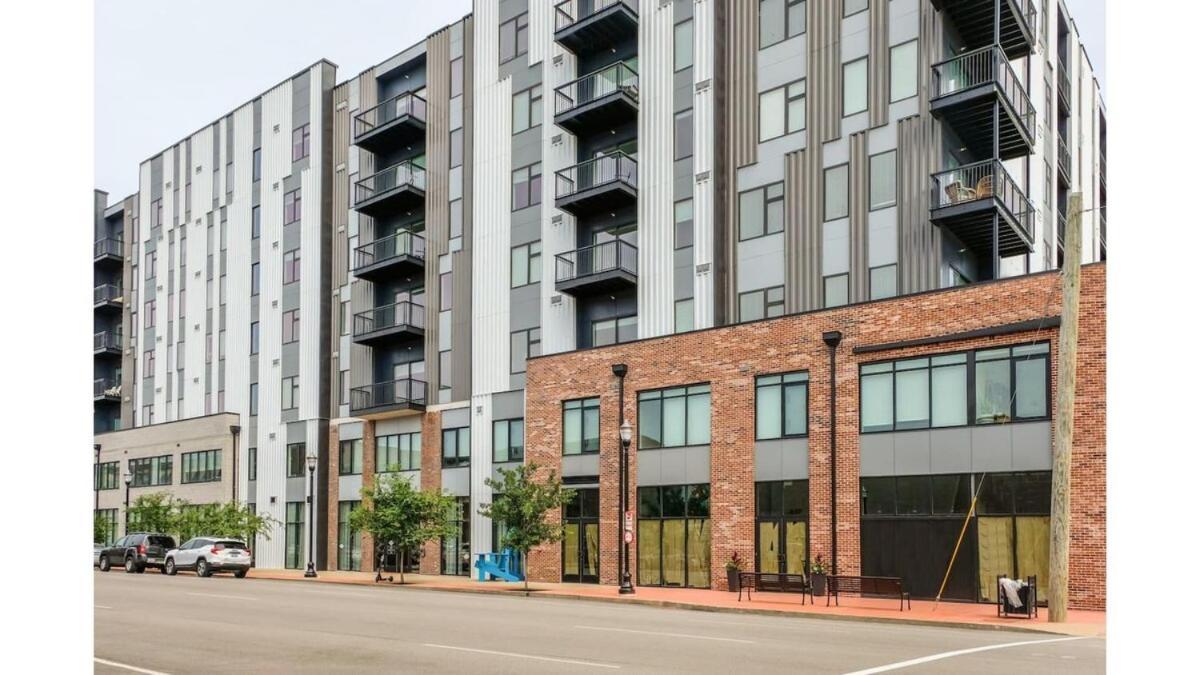 Stunning Nulu 1Br Cozysuites 03 Louisville Bagian luar foto